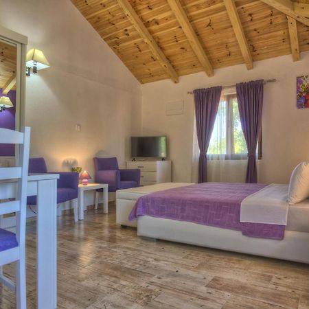 Harmonia Bungalows & Pool Sveti Stefan Camera foto
