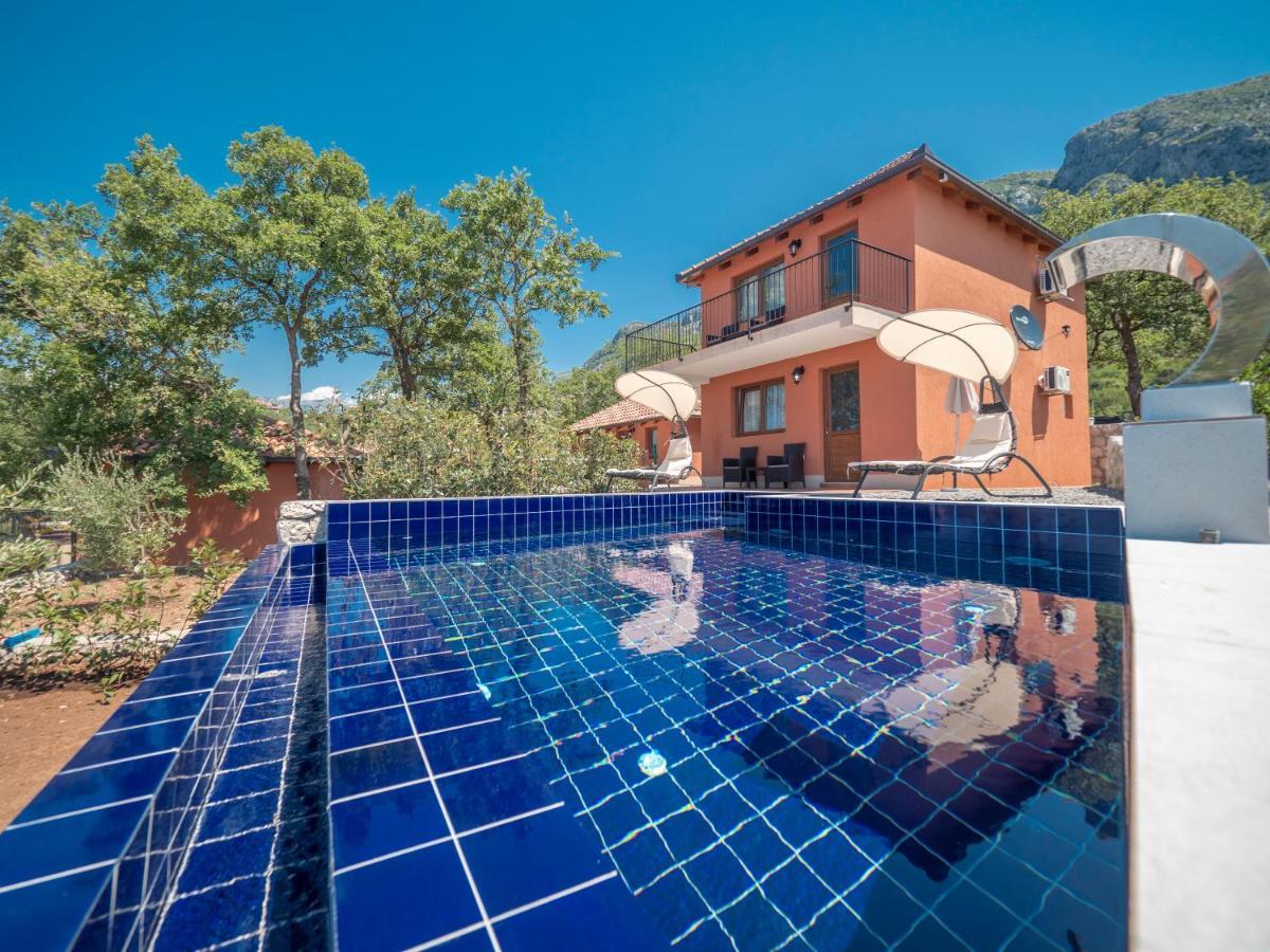 Harmonia Bungalows & Pool Sveti Stefan Esterno foto
