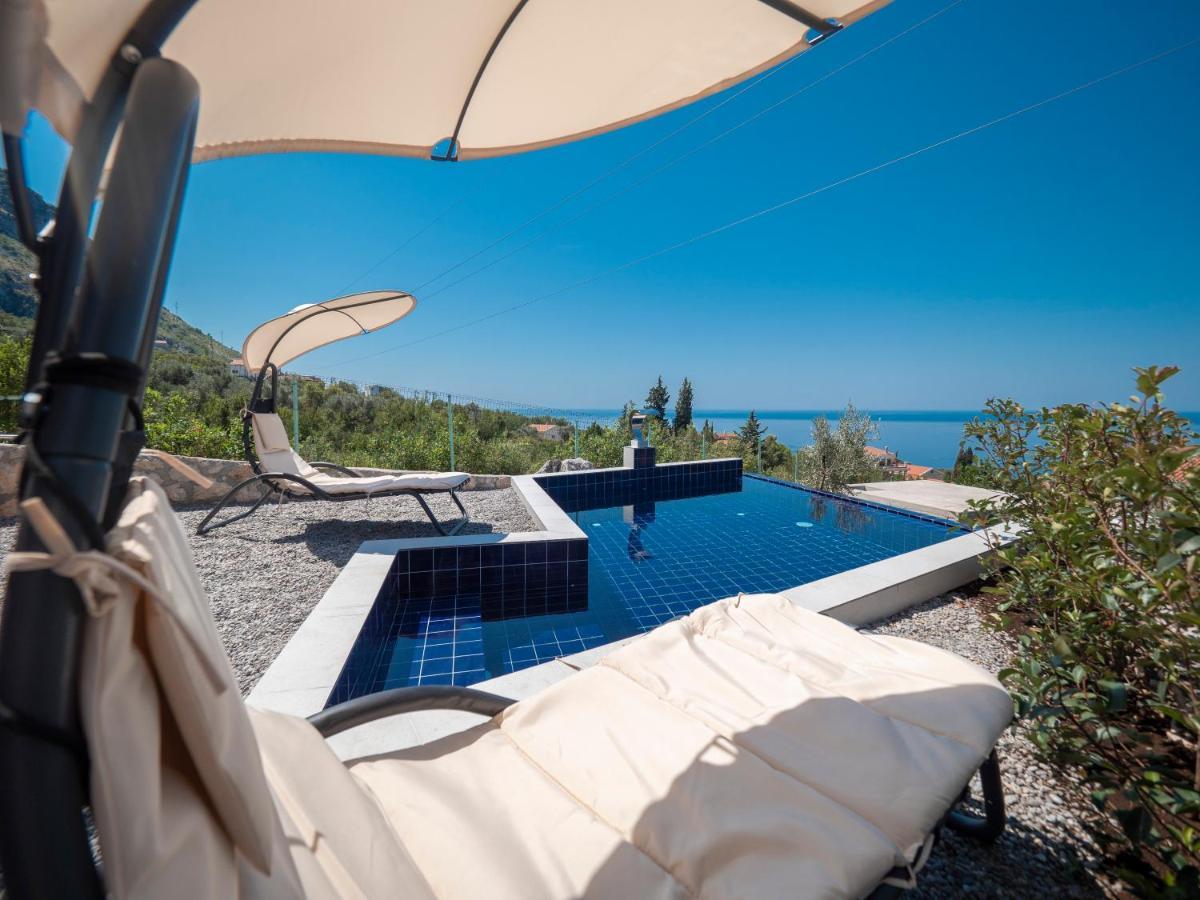 Harmonia Bungalows & Pool Sveti Stefan Esterno foto